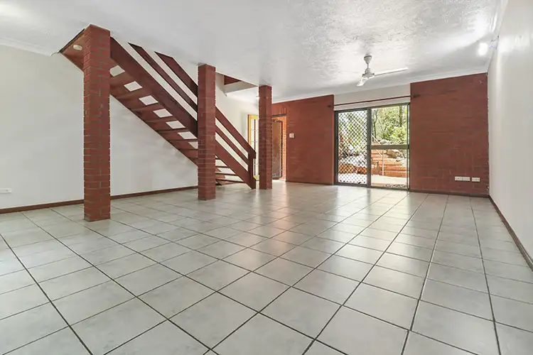 Sixth view of Homely unit listing, 2/33 Scenic Highway, Cooee Bay QLD 4703