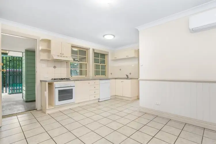 Fifth view of Homely unit listing, 1/9 Sinclair Street, East Brisbane QLD 4169