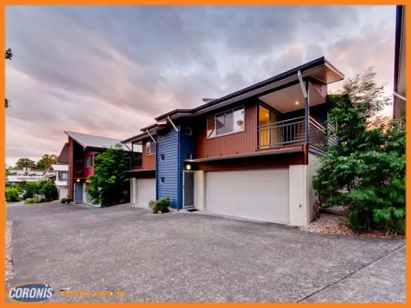 13/8 Lackeen Street, Everton Park QLD 4053