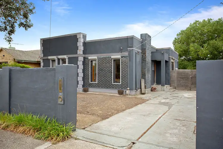 10 Berry Street, Fawkner VIC 3060