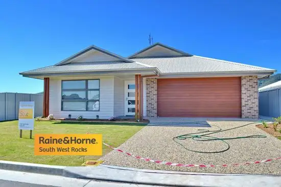 6 Shamrock Ave, South West Rocks NSW 2431