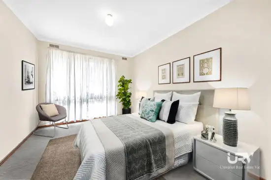 Second view of Homely house listing, 10 Whitehaven Court, Craigieburn VIC 3064