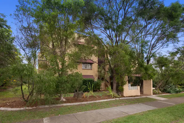 Main view of Homely unit listing, 9/138 Clarence Road, Indooroopilly QLD 4068