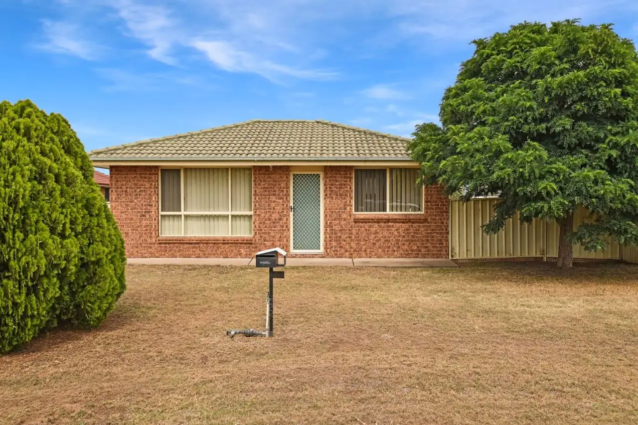 Main view of Homely house listing, 10 Eveleigh Court, Scone NSW 2337