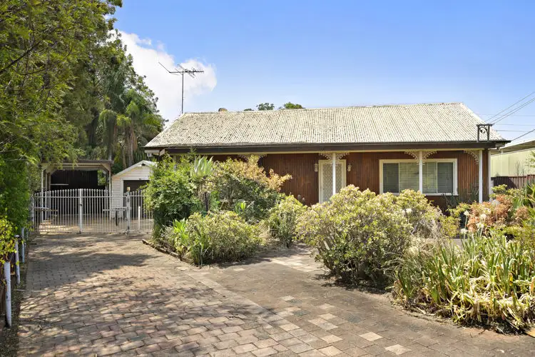 13 Iona Street, Blacktown NSW 2148