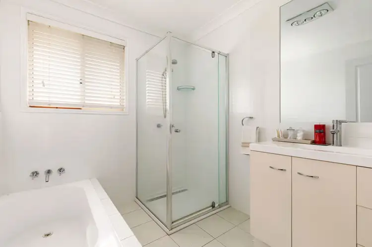 Sixth view of Homely townhouse listing, 1/50 Endeavour St, Mount Ommaney QLD 4074