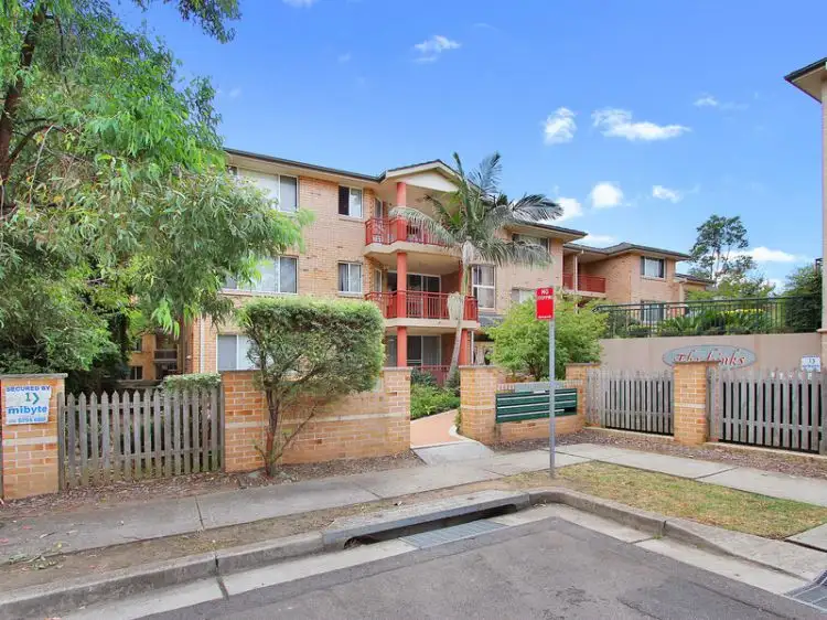 15/31-33 Moss Place, Westmead NSW 2145