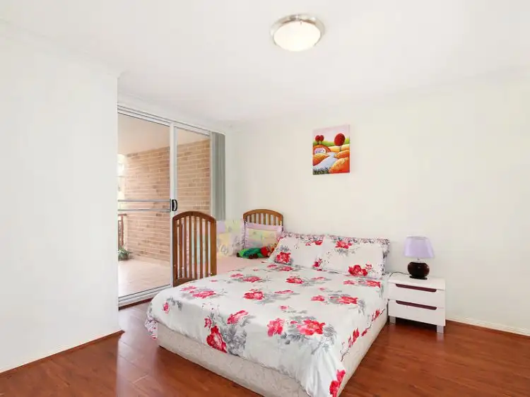 Sixth view of Homely unit listing, 15/31-33 Moss Place, Westmead NSW 2145