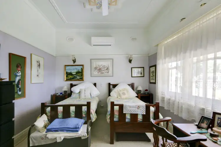 Fifth view of Homely house listing, 305 Harfleur St, Deniliquin NSW 2710