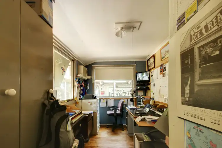 Sixth view of Homely house listing, 305 Harfleur St, Deniliquin NSW 2710