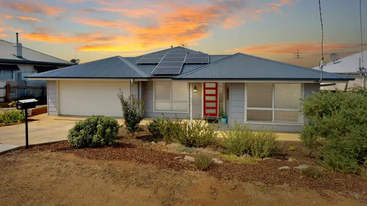 38 Prince Street, Junee NSW 2663