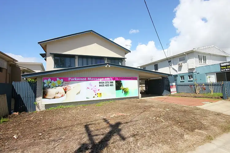 92 Smith St, Southport QLD 4215