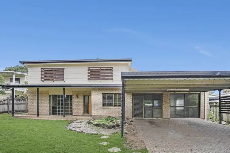 24 Meston Crescent, Brinsmead QLD 4870