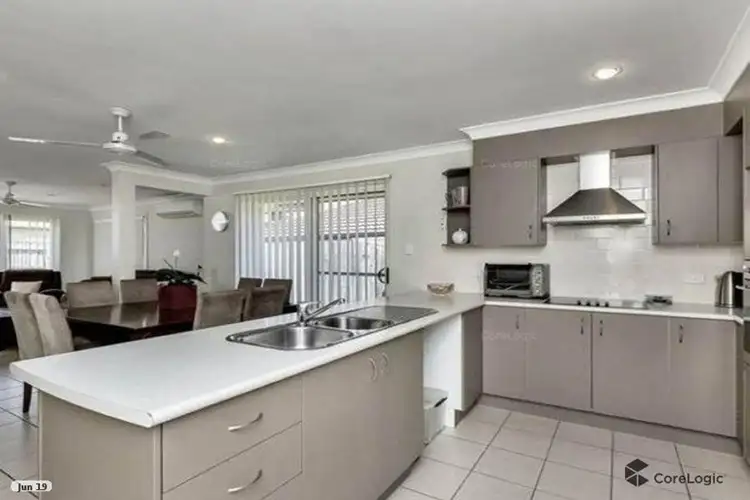 42 A PENROSE CIRCUIT, Redbank Plains QLD 4301