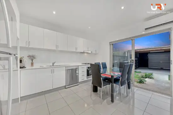 Third view of Homely townhouse listing, 8/1 Hyde Park Avenue, Craigieburn VIC 3064