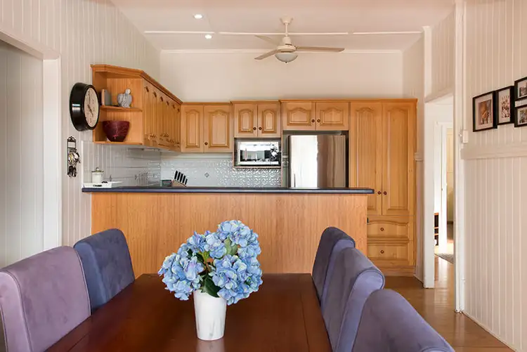Fourth view of Homely house listing, 8 Arnold Street, Holland Park QLD 4121
