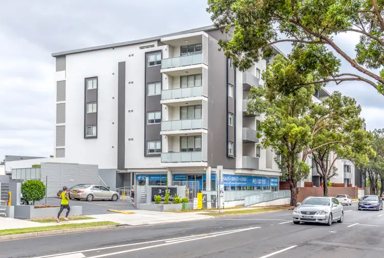75/3-17 Queen Street