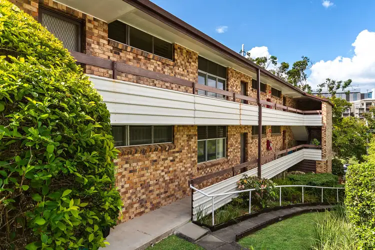 Sixth view of Homely unit listing, 4/44 Underhill Avenue, Indooroopilly QLD 4068
