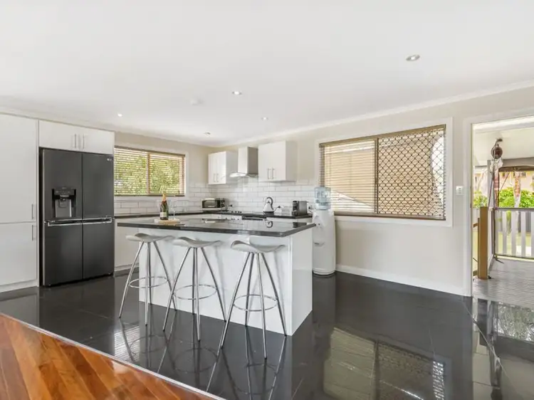 Third view of Homely house listing, 5 Joanne Crescent, Thornlands QLD 4164