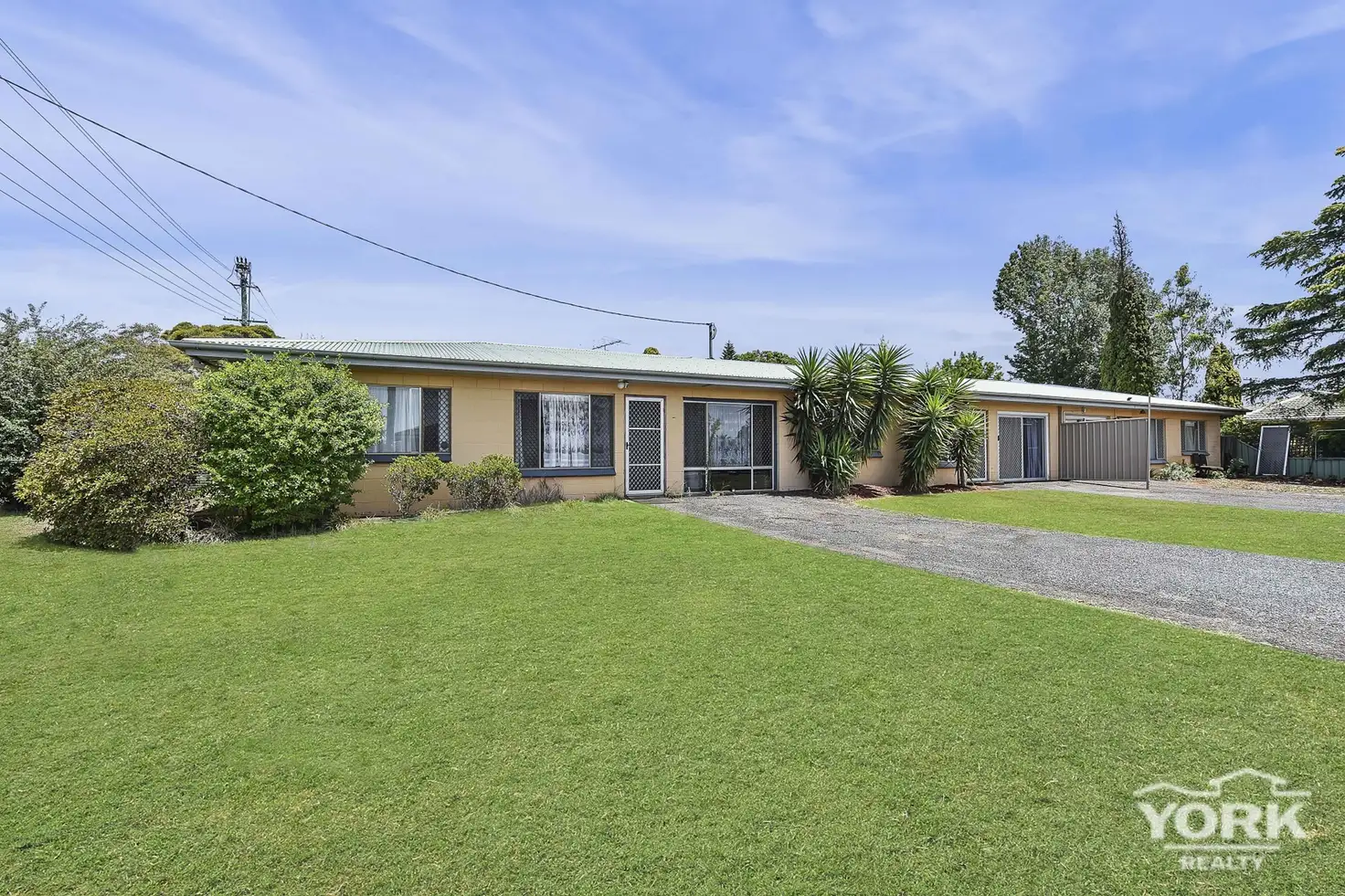 Main view of Homely unit listing, 2/429 Stenner Street, Harristown QLD 4350