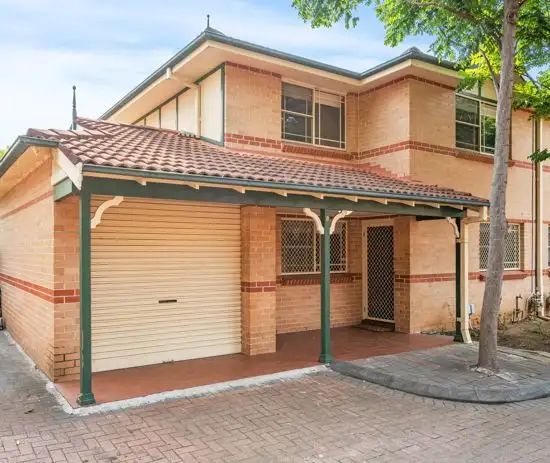 Main view of Homely townhouse listing, 8/31-33 Fuller Street, Seven Hills NSW 2147