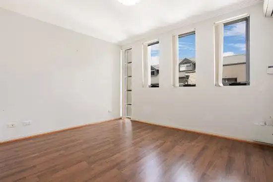 Fifth view of Homely townhouse listing, 1/47-49 Gladstone St, North Parramatta NSW 2151