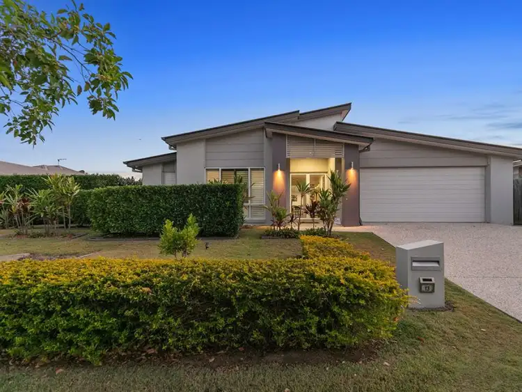 13 Pyrus Place, Redland Bay QLD 4165