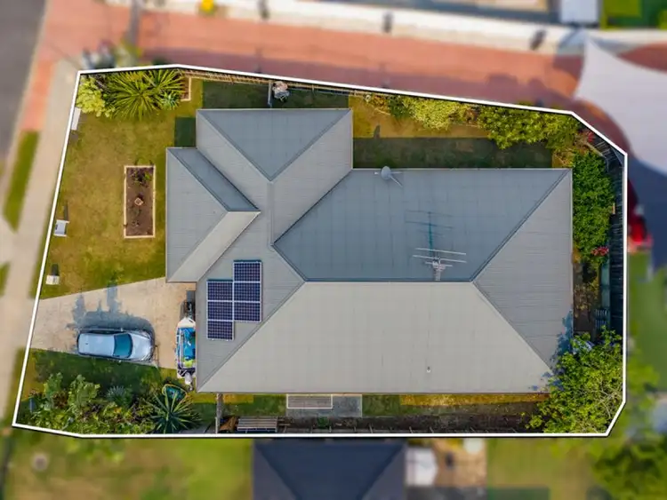 Second view of Homely house listing, 19 Parkgrove Street, Birkdale QLD 4159