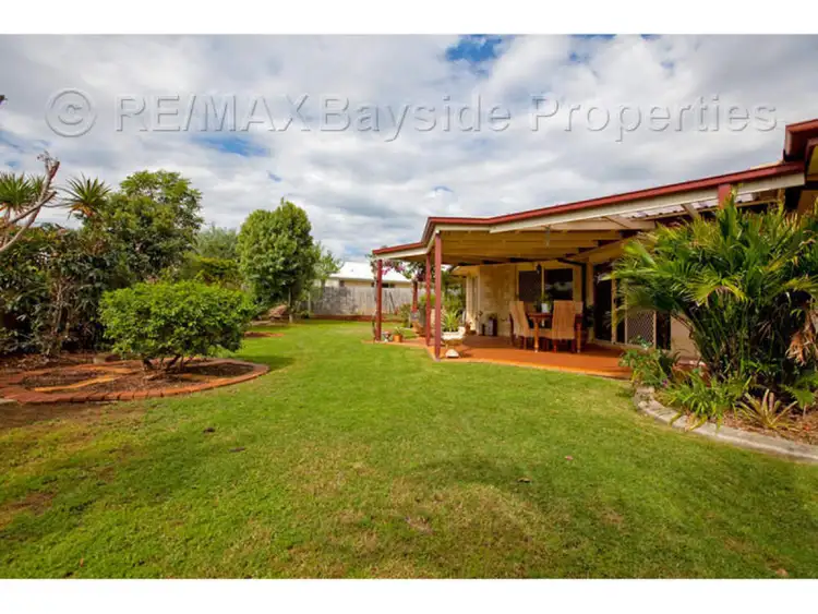 8 Bahr Place, Wellington Point QLD 4160