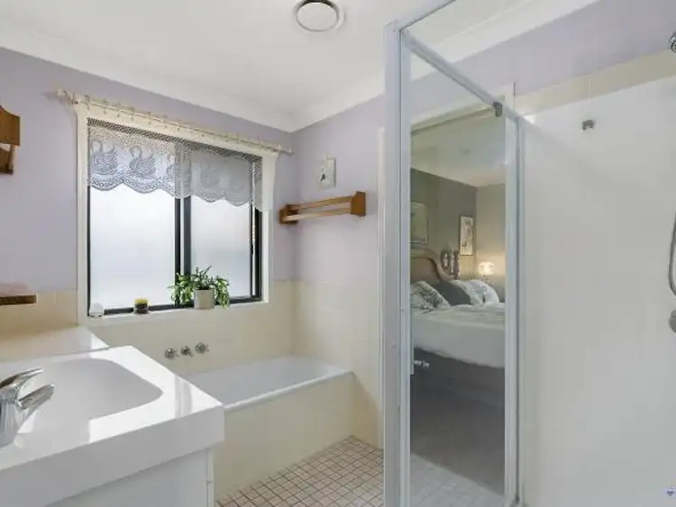 Seventh view of Homely house listing, 4 Lanreath Court, Alexandra Hills QLD 4161