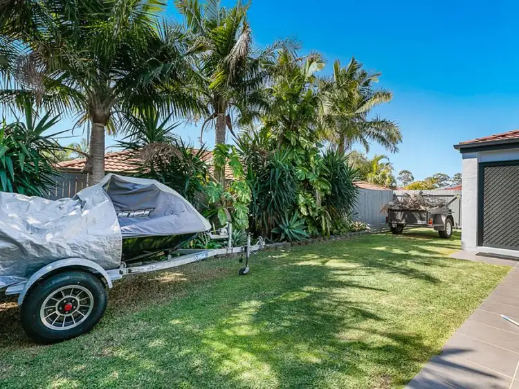 Fourth view of Homely house listing, 15 Walnut Court, Birkdale QLD 4159