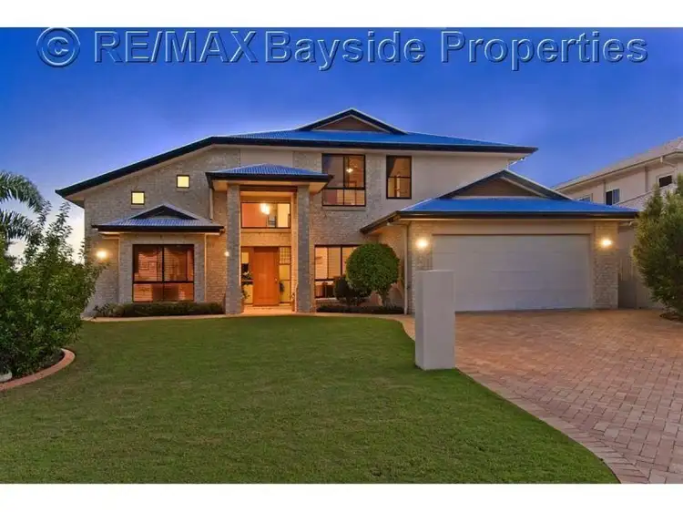 2 Lanaglen Drive, Birkdale QLD 4159