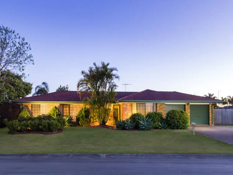 4 Minetta Street, Victoria Point QLD 4165