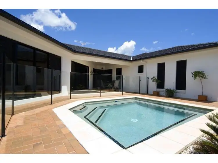 Second view of Homely house listing, 11 Moreton View Crescent, Thornlands QLD 4164