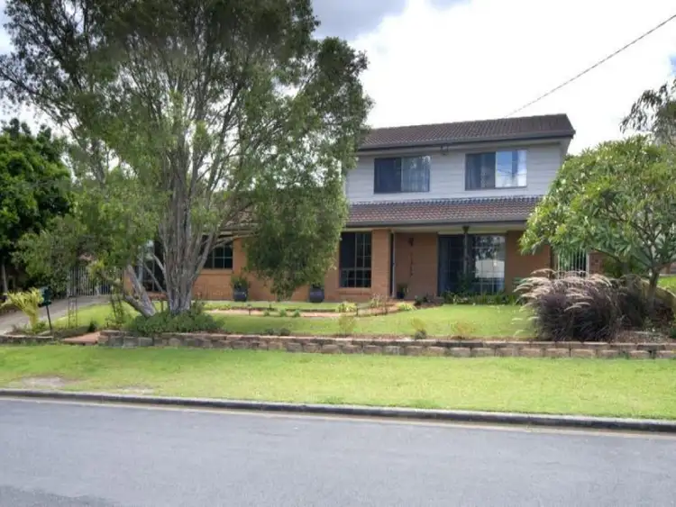 Second view of Homely house listing, 13 Cabernet Circuit, Thornlands QLD 4164