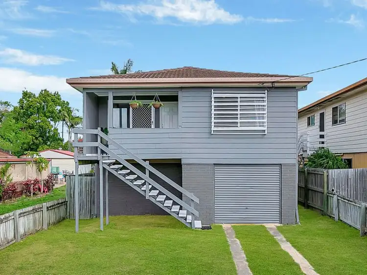 84 Benfer Road, Victoria Point QLD 4165