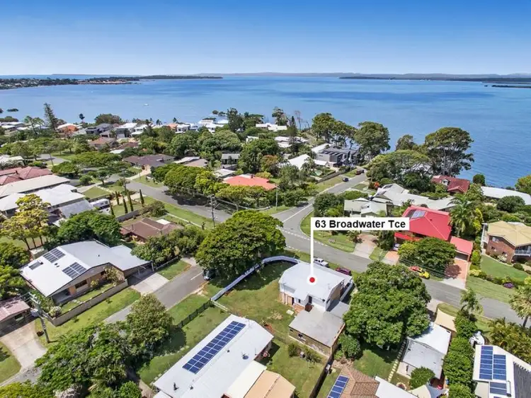 63 Broadwater Terrace, Redland Bay QLD 4165