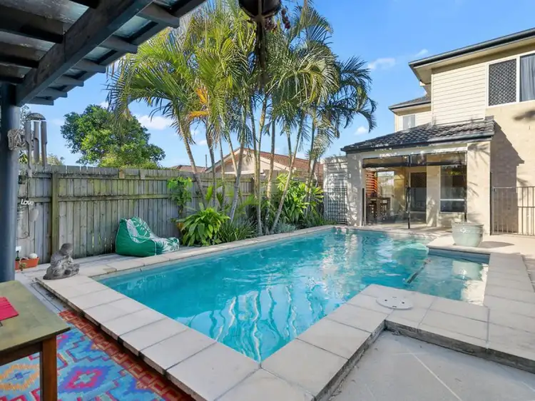 Second view of Homely house listing, 8 Langdon Street, Cleveland QLD 4163