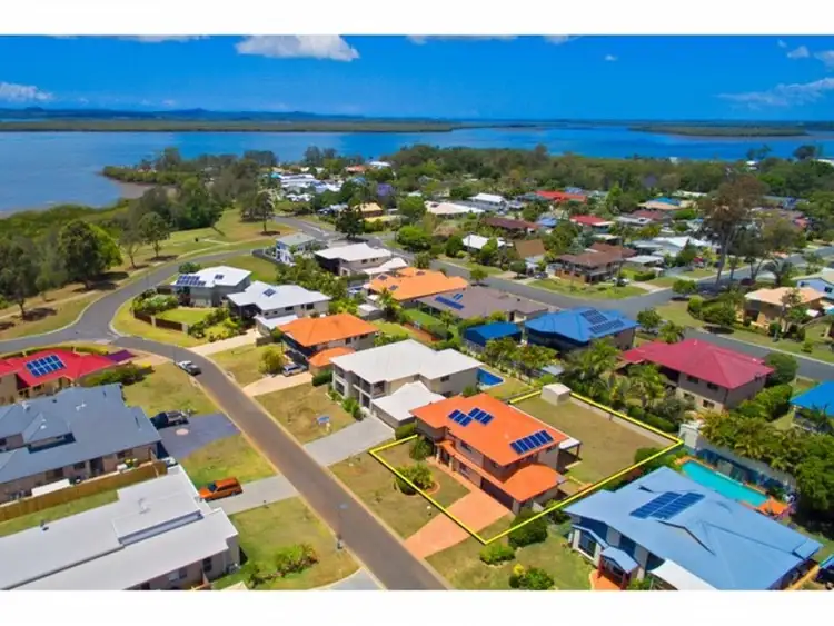 10 ST CLAIR Court, Redland Bay QLD 4165