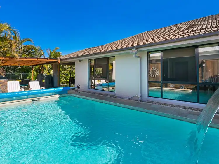 86 Ebony Crescent, Redland Bay QLD 4165