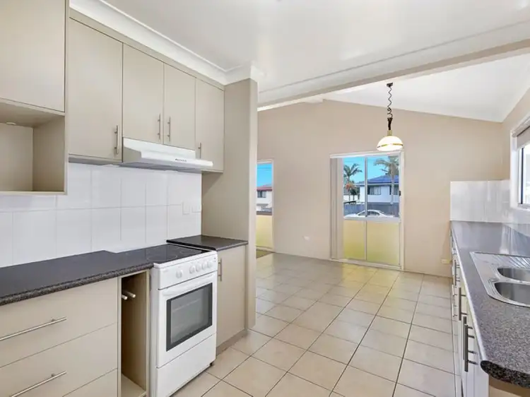 Third view of Homely house listing, 5 Lake View Drive, Thornlands QLD 4164