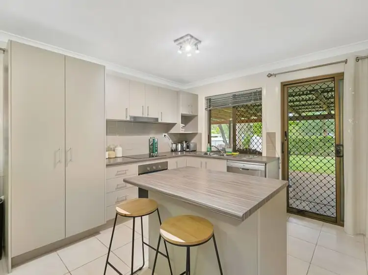 7 Heffernan Road, Alexandra Hills QLD 4161