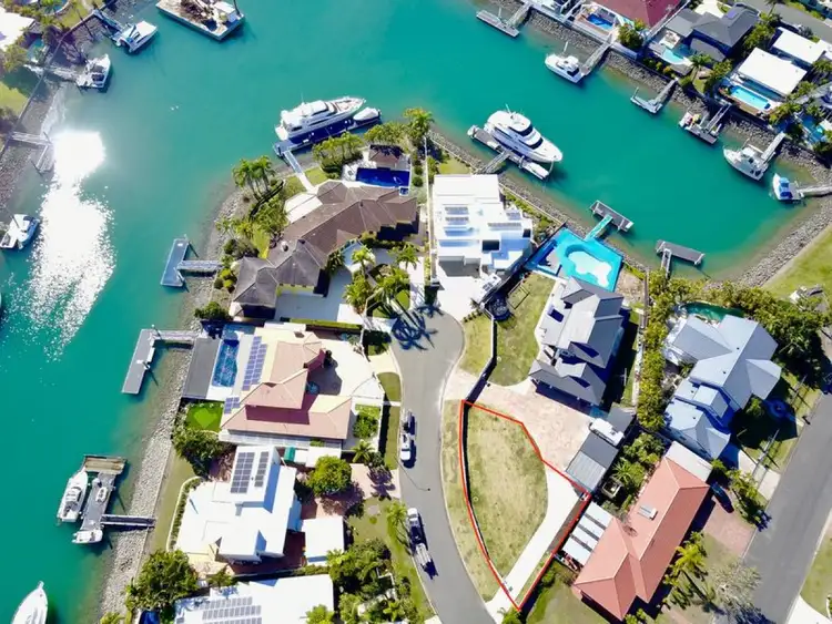 9 Binnacle Close, Raby Bay QLD 4163