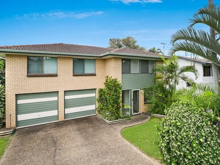 13 Station Street, Wellington Point QLD 4160