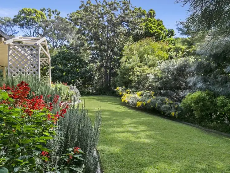 Second view of Homely house listing, 10 Weymouth Street, Alexandra Hills QLD 4161