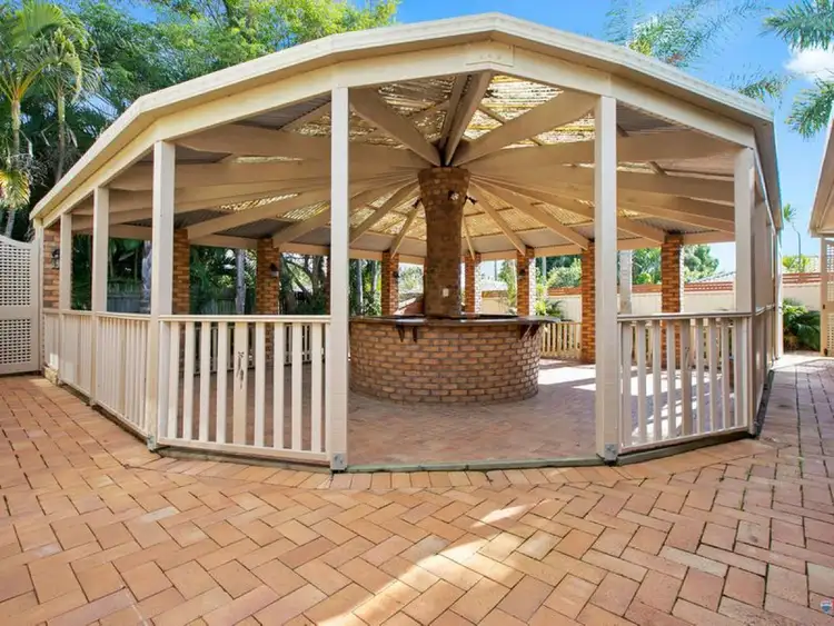Fifth view of Homely house listing, 4 SUTHURST Court, Alexandra Hills QLD 4161
