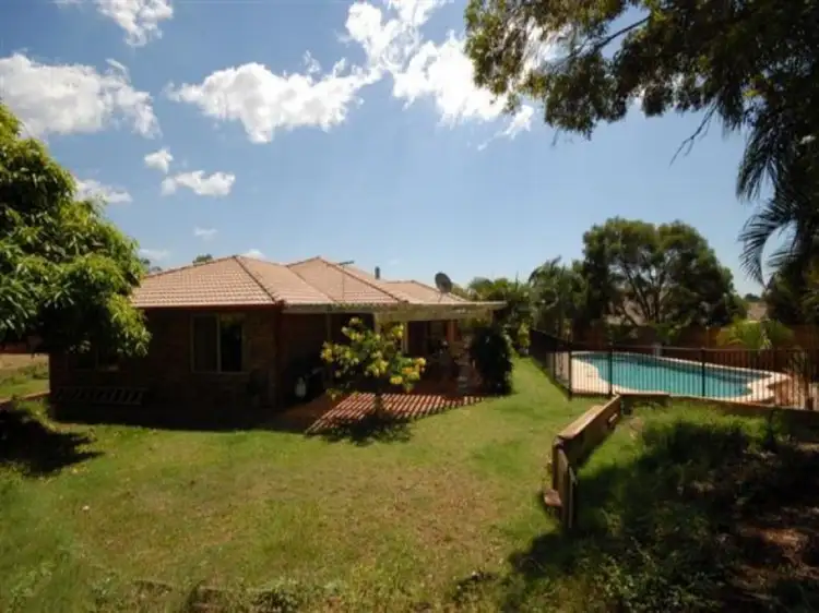 Second view of Homely house listing, 9 Edwardson Court, Birkdale QLD 4159