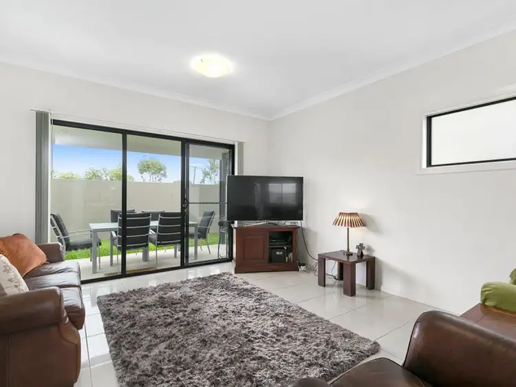 Second view of Homely townhouse listing, 2/21 Island Street, Cleveland QLD 4163