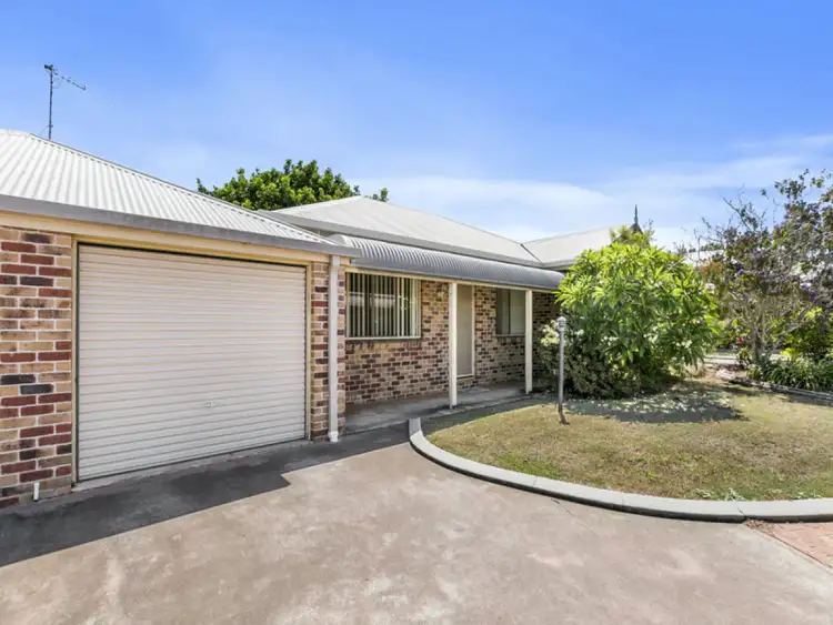 2/170 Colburn Avenue, Victoria Point QLD 4165