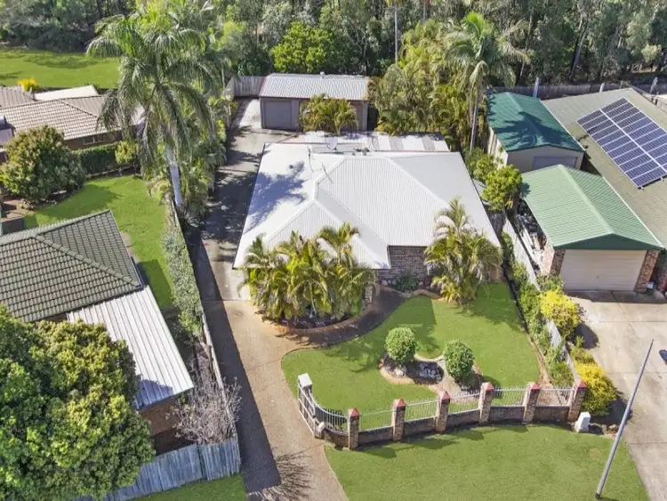 4 Sunningdale Drive, Redland Bay QLD 4165